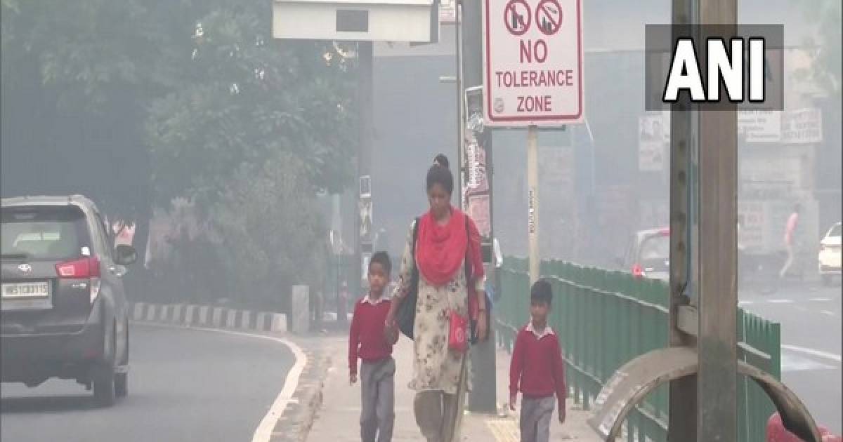 Primary schools in Delhi shut from tomorrow till pollution situation improves